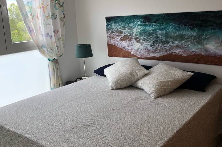 Entire apartment, Beautiful apartment with sea views, 5 min walk to the beach. Cap roig in el Perelló, Costa Dorada