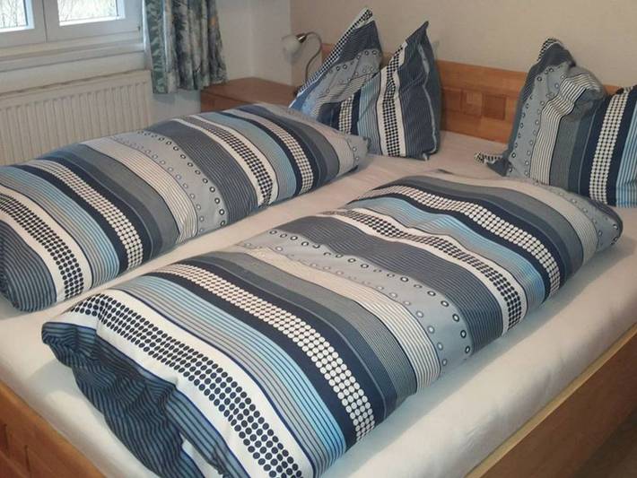 Ferienwohnung für 5 Personen, mit Pool und Seeblick sowie Balkon und Garten in Österreich - 4