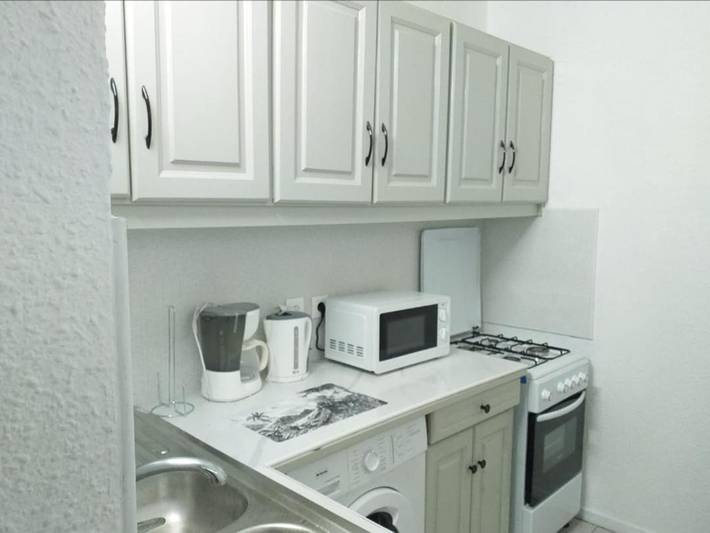 Apartamento de vacaciones para 5 personas, con terraza y piscina - 1