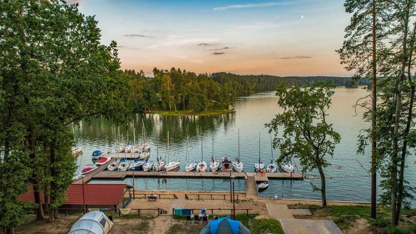 Camping für 4 Personen, mit Terrasse und Seeblick in Ermland-Masuren - 4