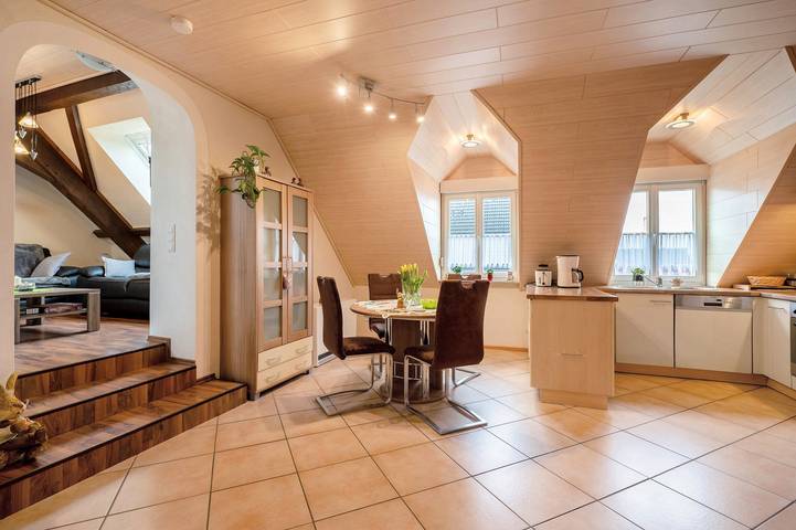 Apartamento entero, Apartamento 'Ferienwohnung Katharina' con terraza compartida y Wi-Fi in Laufeld, Bernkastel-Kues y alrededores