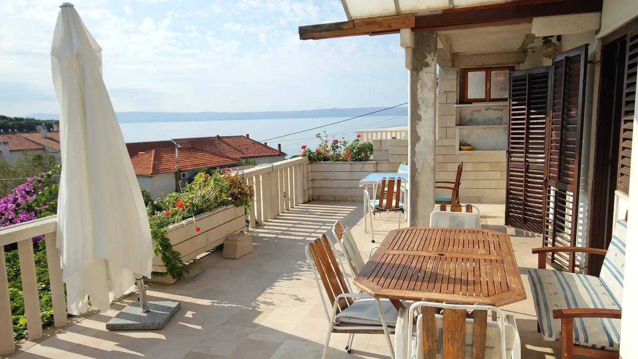 Cały apartament wypoczynkowy, Apartament wakacyjny dla 7 osób z taras in Sumartin, Brac