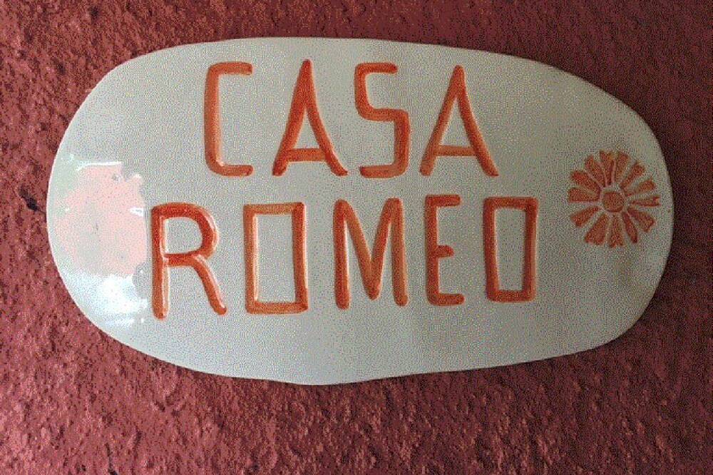 Casa Romeo Gehäuse in typisch galicischer Architektur in Brión, La Coruña Provinz