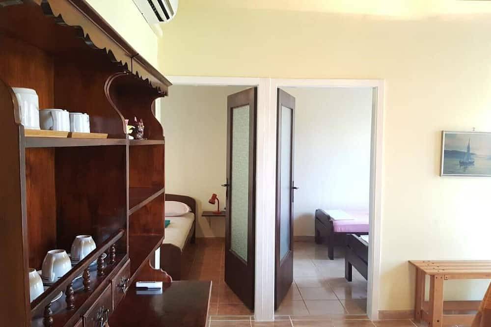 Ganze Wohnung, Ferienwohnung Griv (104071-A1) - Valun (Cres) in Valun, Cres