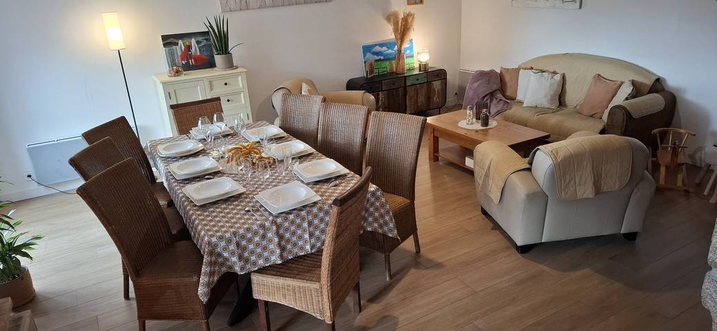 Gîte pour 8 personnes, avec jardin et terrasse dans la Manche - 4