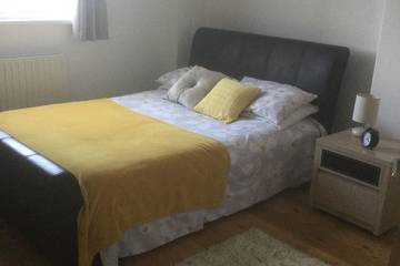 Glamping for 5 People in Newquay, Cornwall, Photo 4