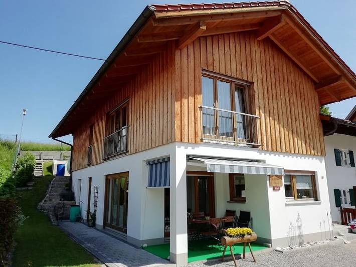 Ferienhaus für 6 Personen, mit Garten und Terrasse in Lechbruck am See