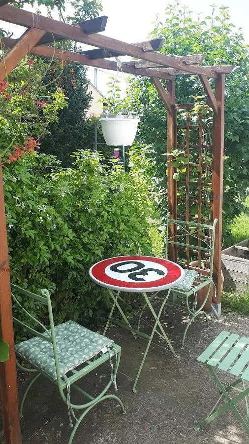 Appartement de vacances pour 2 personnes, avec terrasse ainsi que jardin et vue, animaux acceptés - 1