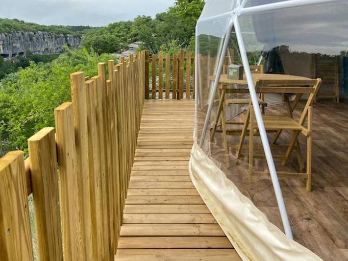 Camping pour 4 personnes, avec bassin pour enfant ainsi que jacuzzi et jardin à Ruoms - 3