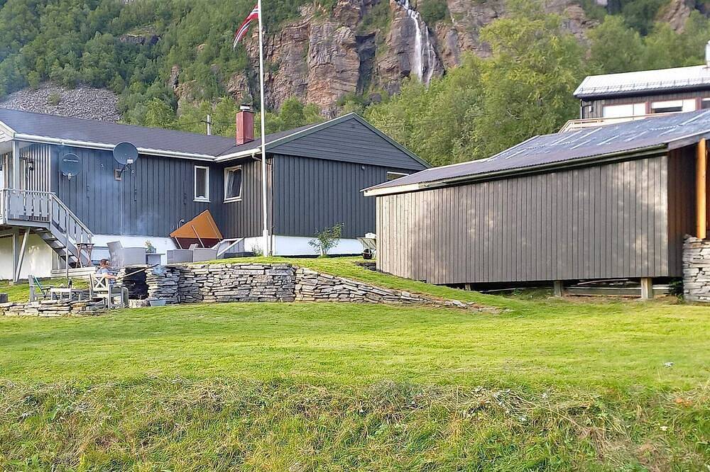 7 Personen Ferienhaus in Melfjordbotn-By Traum in Rana