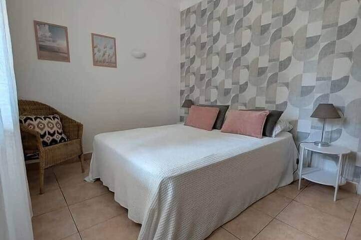 Location de vacances pour 10 personnes, avec piscine à Uchaux - 3