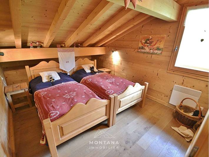 Ganze Wohnung, Superbes Triplex dans Chalet Traditionnel au Pied des Pistes - 8 Couchages, Terrasse et Garage in Le Grand-Bornand, Annecy und Umgebung