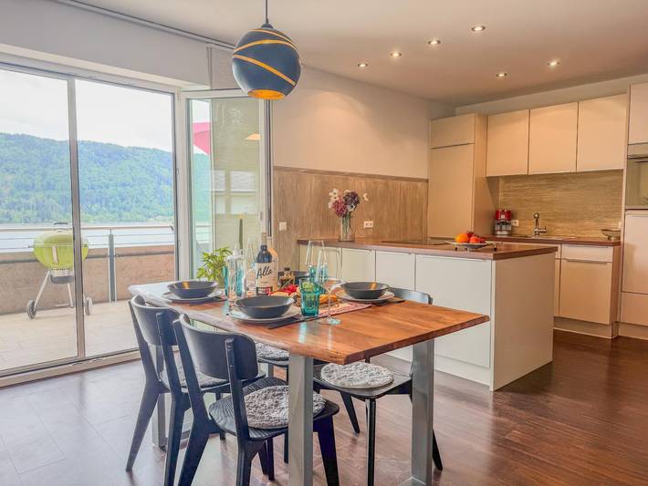 Ferienwohnung für 4 Personen, mit Balkon am Ossiacher See
