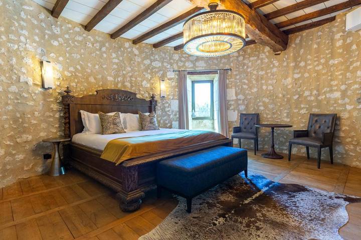 Location de vacances pour 6 personnes, avec jardin et piscine, adapté aux familles à Saint-Aquilin - 4