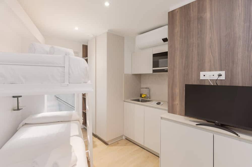 Ganze Wohnung, Txapitela Rooms - Perfect for 2 in Pamplona, Navarra Provinz