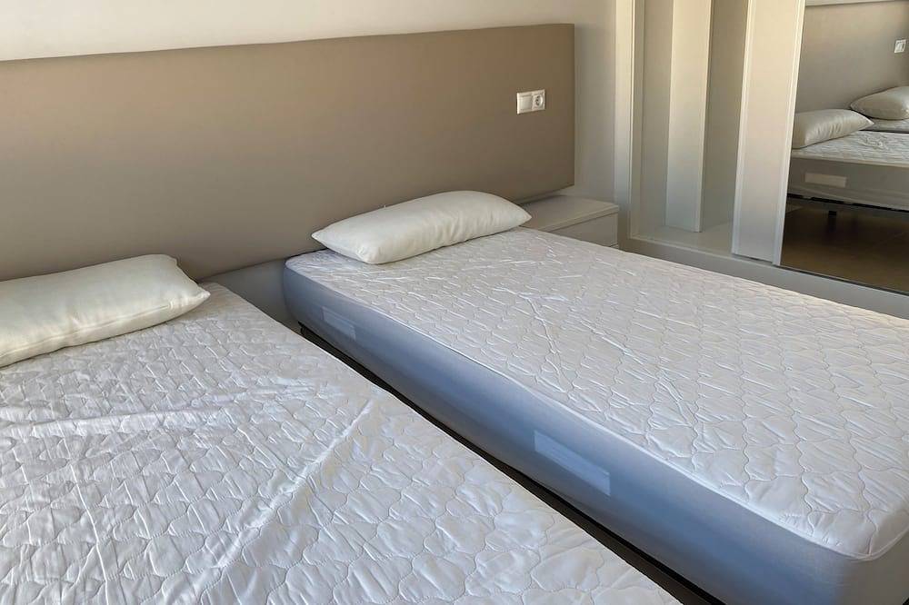 Modern villa in a quiet location in Benijófar, Costa Blanca