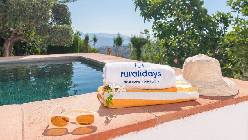 Villa für 2 Personen, mit Pool und Balkon/Terrasse in Málaga Provinz - 3