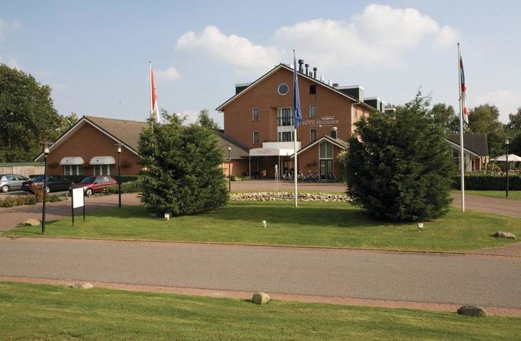 Hôtel pour 4 personnes, avec terrasse et jardin à Heerenveen