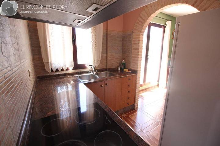 Location de vacances pour 8 personnes, avec Balcon ainsi que Terrasse et Vue à Enguídanos