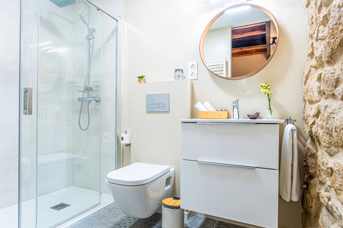 Bed and Breakfast 'Habitació Doble' con terraza compartida, Wi-Fi y aire acondicionado in Balaguer , Noguera