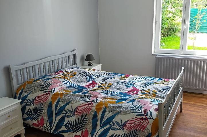 Location de vacances pour 6 personnes, avec terrasse et jardin, animaux acceptés à Saint-Benoît-du-Sault - 3