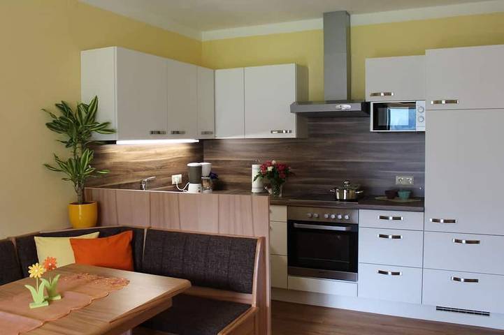 Ferienhaus für 5 Personen, mit Garten und Sauna sowie Balkon