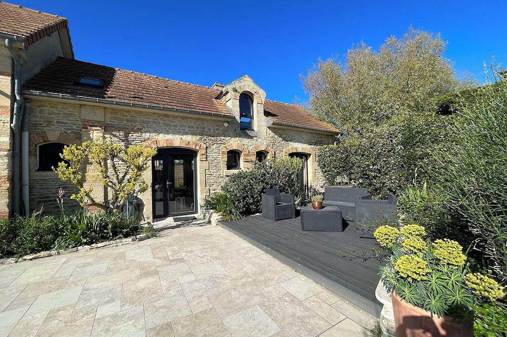 Le Relais Grande Maison Familiale authentique - Bord de Mer & Jardins - 12 pers in Ver-sur-Mer, Côte de Nacre