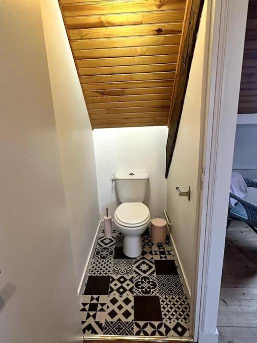 Appartement entier, One-Bedroom Apartment in Dol-de-Bretagne, Région de Saint-Malo