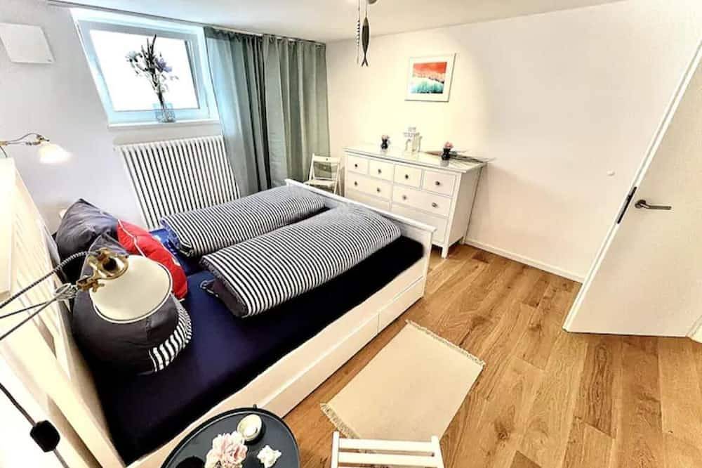 Ganze Wohnung, 100m2 Fewo im Haus am See + Garten bei Potsdam in Caputh, Schwielowsee