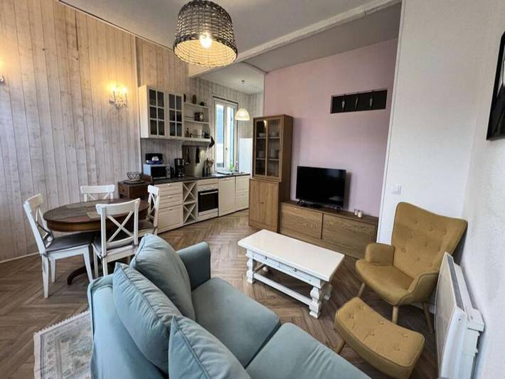 Gîte pour 7 personnes, avec jardin, animaux acceptés dans Office De Tourisme De Soulac - 4