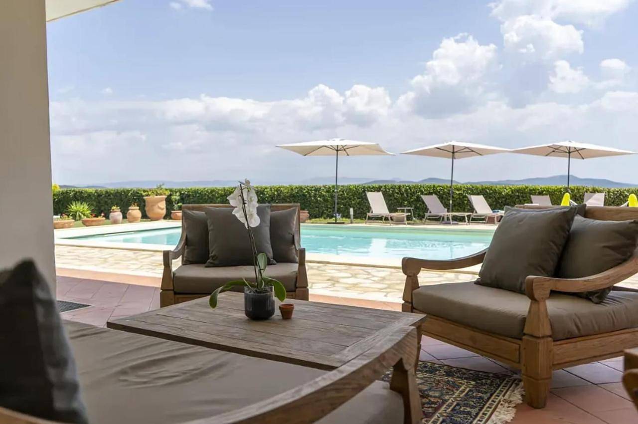 Contemporary Villa in Castellaccio with Private Pool in Livorno, Costa degli Etruschi