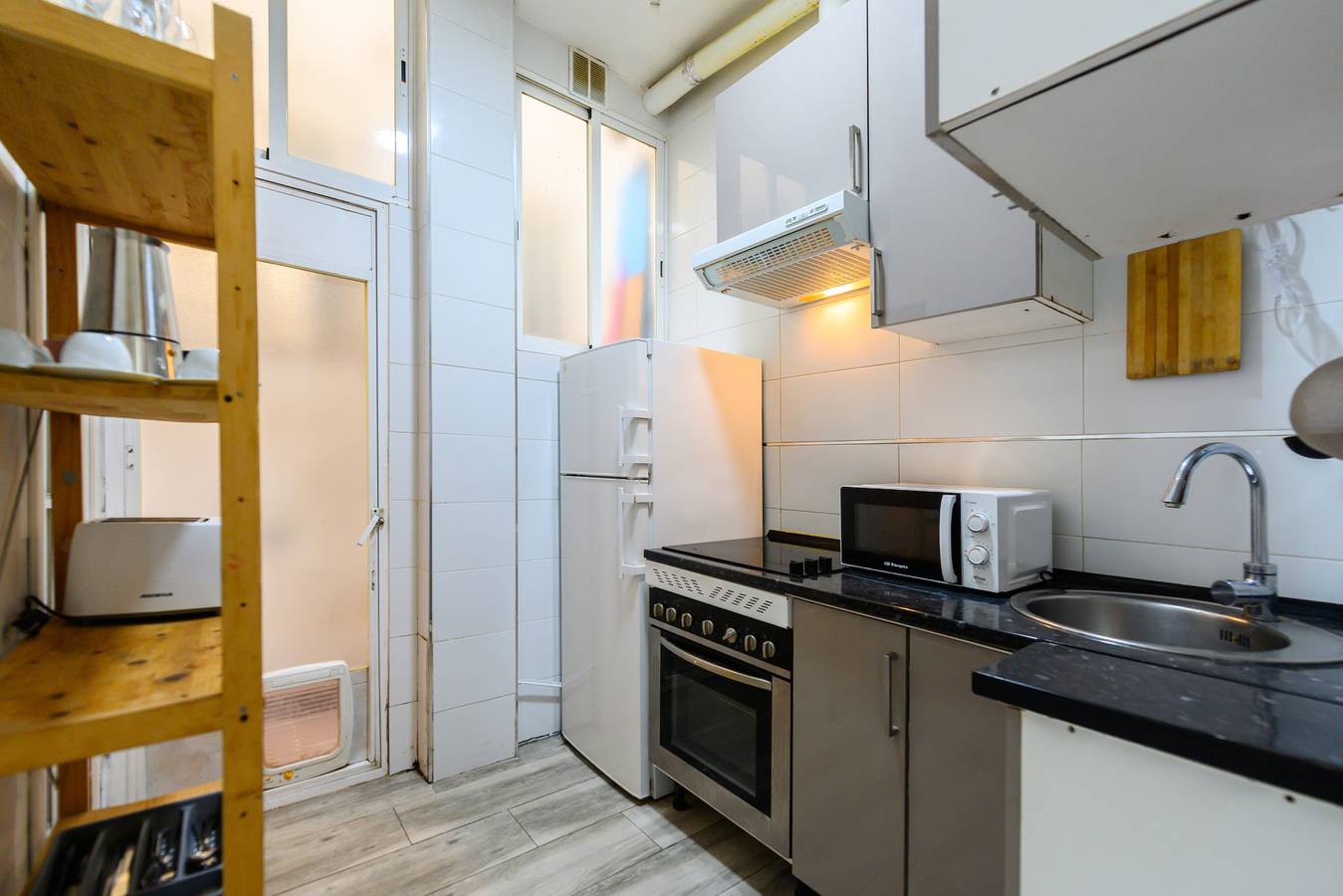 Entire apartment, M (Aalb230) Coqueto apartamento de dos dormitorios in Madrid, Madrid Province