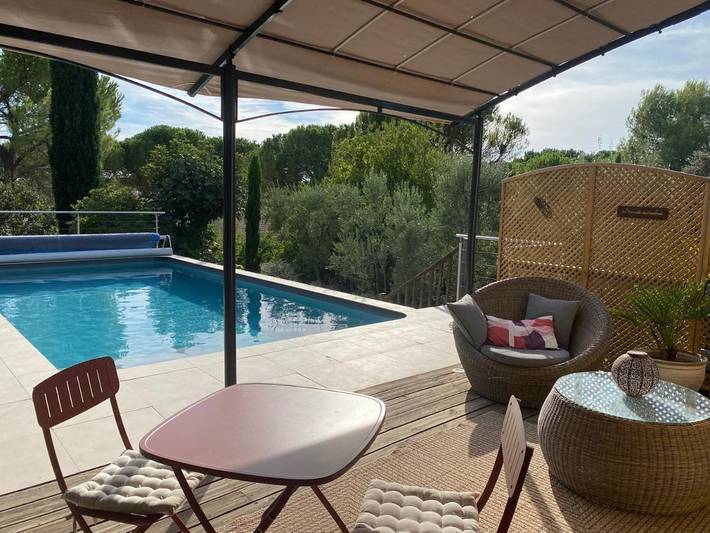 Appartement de vacances pour 4 personnes, avec Terrasse ainsi que Jardin et Piscine
