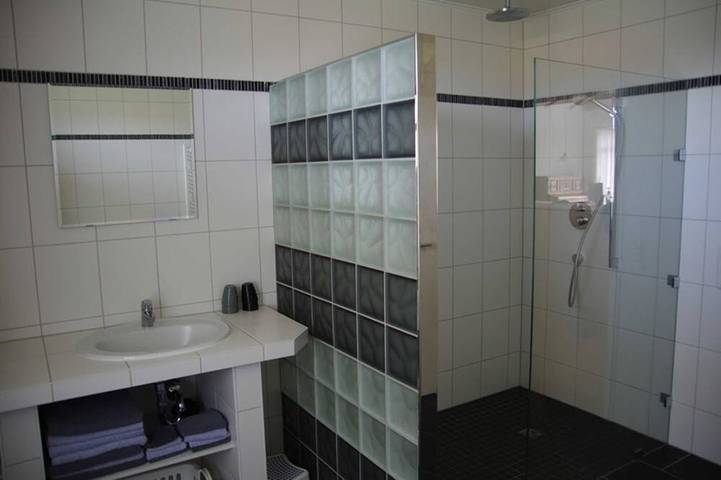 Ferienhaus für 4 Personen, mit Garten und Pool in Wesenberg - 4