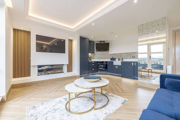 Apartment for 4 people, with balcony in Derry