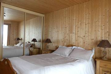 Chalet pour 5 Personnes dans Verrières-de-Joux, Jura Francais, Photo 1