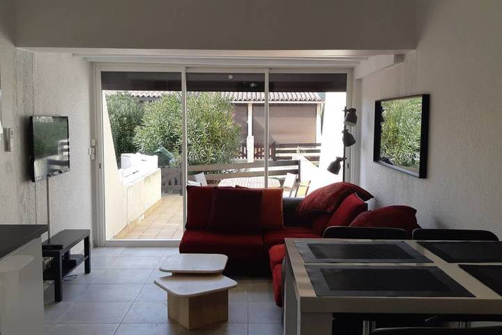 Location de vacances pour 4 personnes, avec jardin et terrasse dans Cap d'Agde naturiste - 3