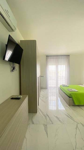 Maison d’hôte pour 2 personnes, avec vue ainsi que terrasse et jardin à Porto Cesareo