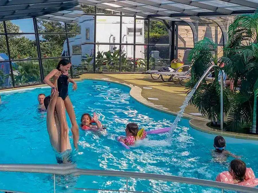 Camping pour 4 Personnes dans Kerfot, Côte de Goëlo