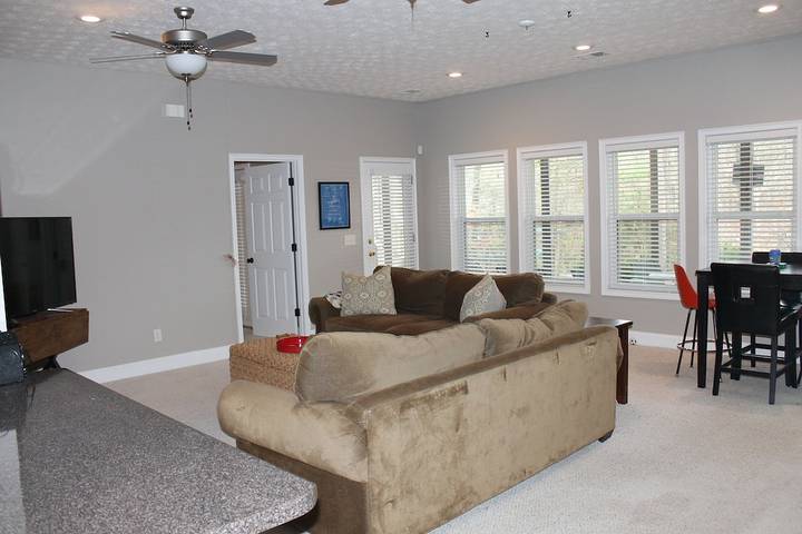 Vacation rental for 8 people, with yard and balcony, with pets in Lake Oconee