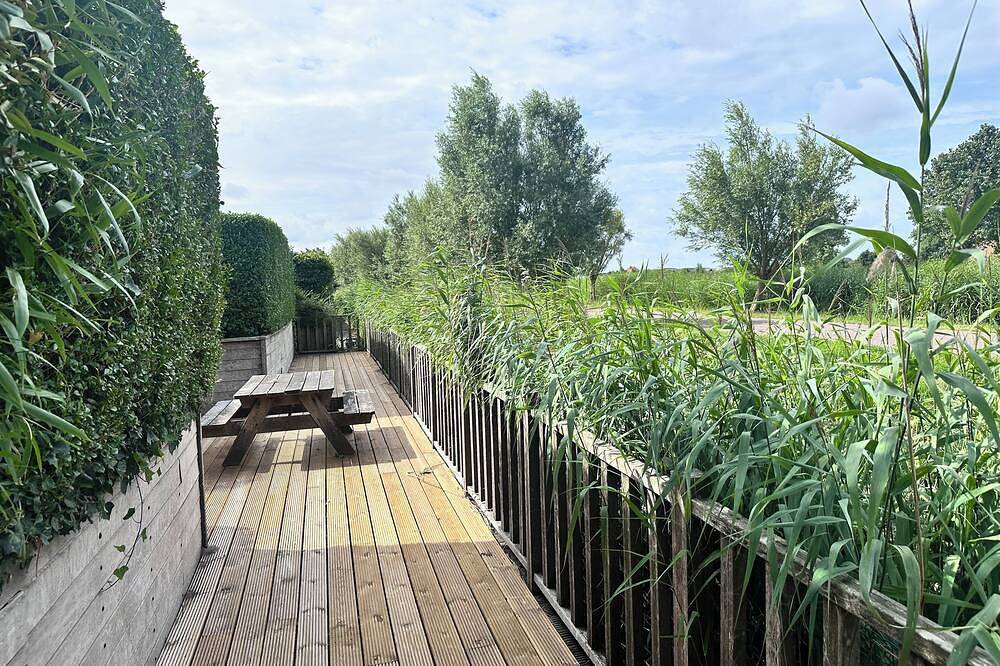 B&B about a 10-minute walk from the beach in Julianadorp, Mar del Norte Holanda