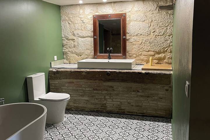 Ferienhaus für 2 Personen, mit Garten und Pool sowie Terrasse - 1