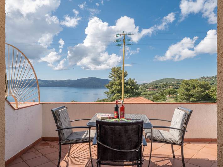 Ferienwohnung für 2 Personen, mit Balkon und Terrasse sowie Garten in Morcone (Capoliveri) - 3