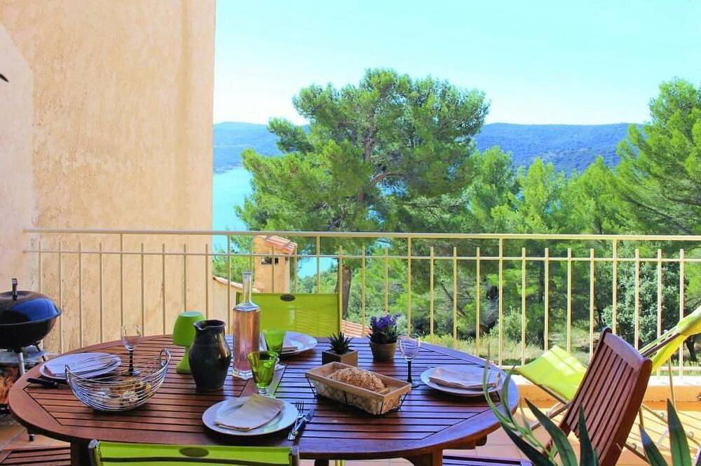 Ganze Wohnung, Appartement avec vue  lac in Sainte-Croix-du-Verdon, Regionaler Naturpark Verdon