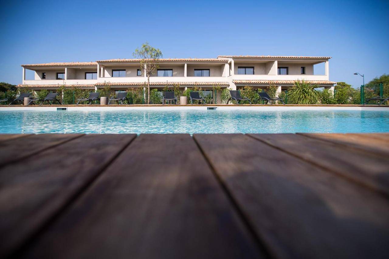 Appart’hôtel pour 2 personnes avec piscine in San Ciprianu, Lecci