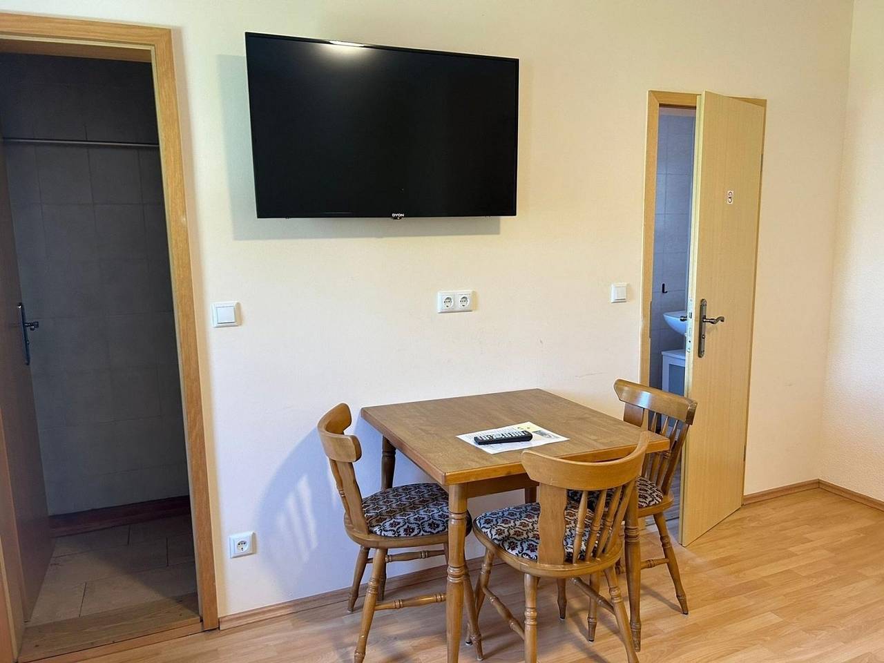 Ganze Ferienwohnung, Ferienwohnung Falkeneck in Lautertal (Bayern), Oberes Maintal - Coburger Land