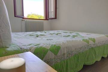 Gîte pour 3 Personnes dans Foncine-le-Haut, Parc naturel régional du Haut-Jura, Photo 3