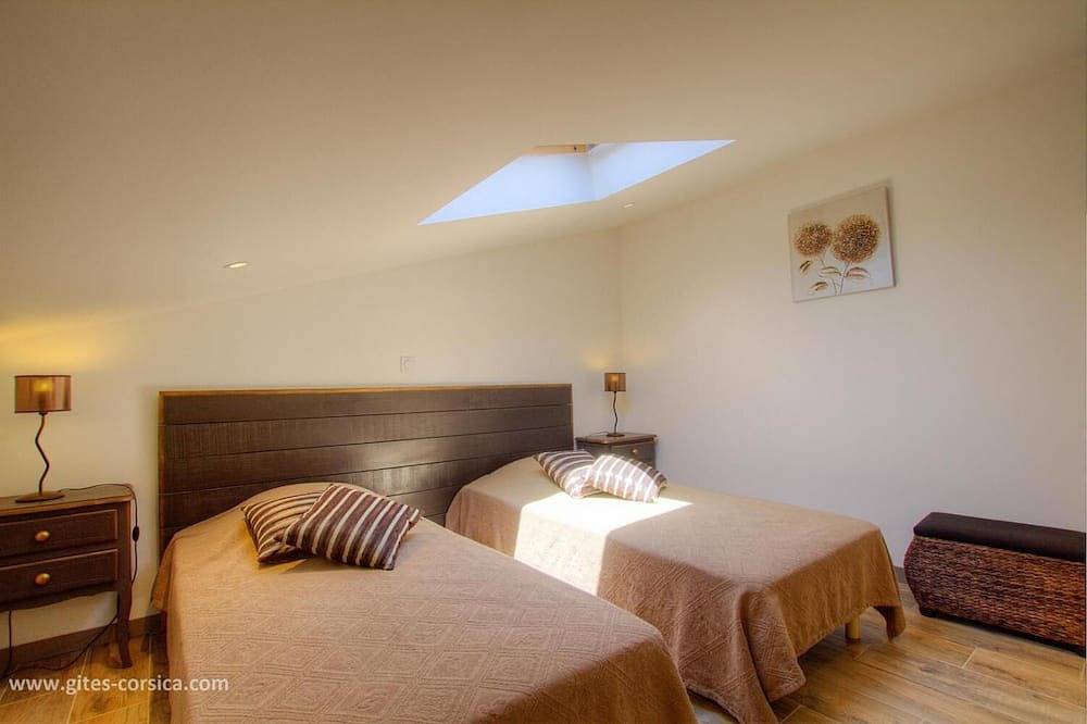 Entire apartment, Apartment 5 km from the beach in Sollacaro, Arrondissement de Sartène