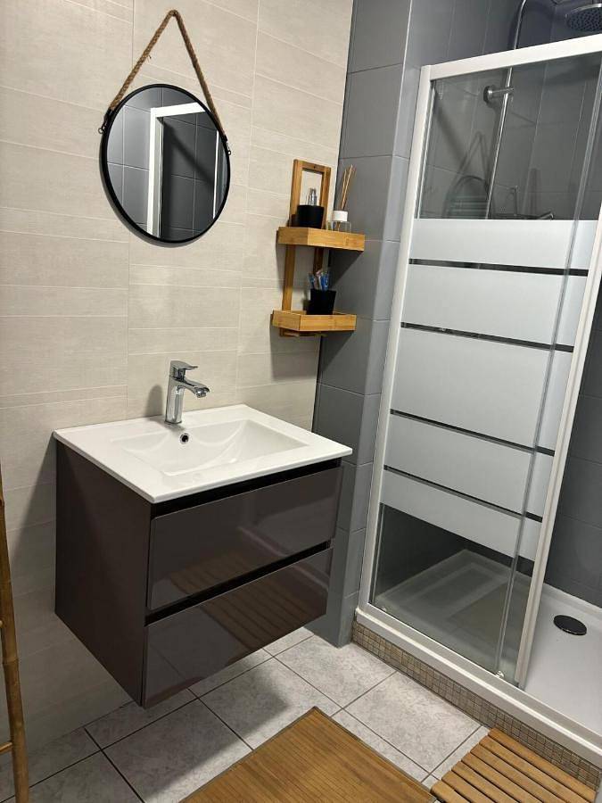 Gîte pour 4 personnes, avec terrasse dans Belleville-sur-Meuse - 2