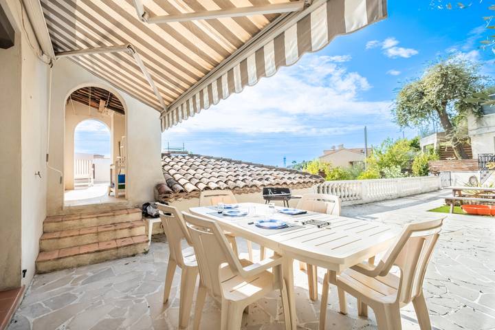 Maison de vacances pour 4 personnes, avec jardin, adapté aux familles à La Gaude